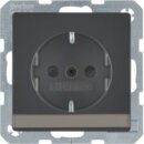 Berker MAN0204323 Steckdose SCHUKO mit Beschriftungsfeld...